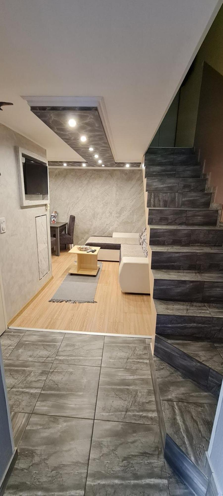 Centar 2 Apartment